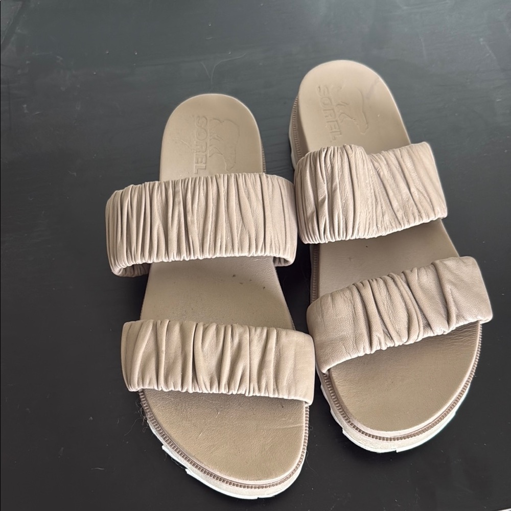 Sorel Women's Tan Sandals